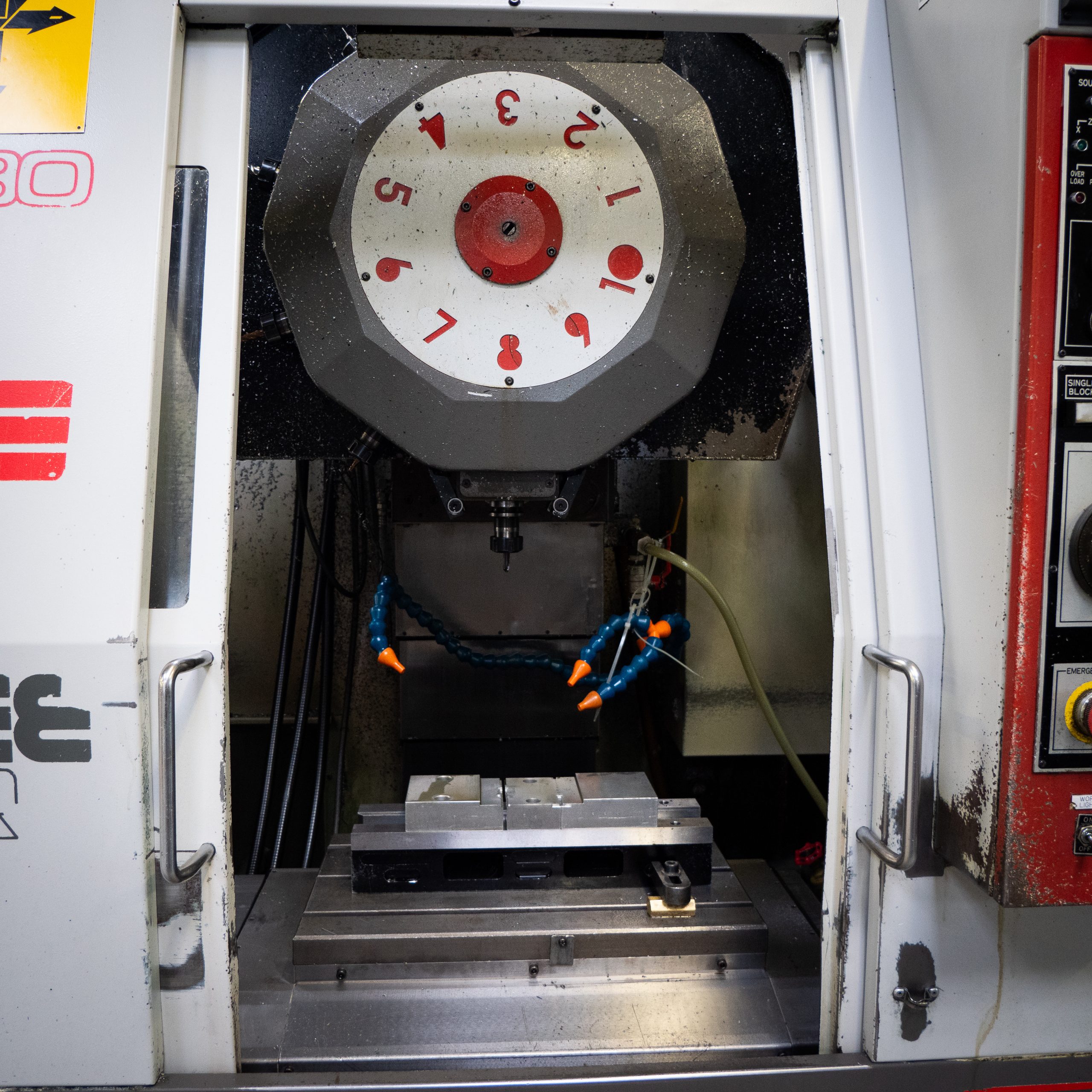 Machine Commande numérique Tree Kira VTC 30